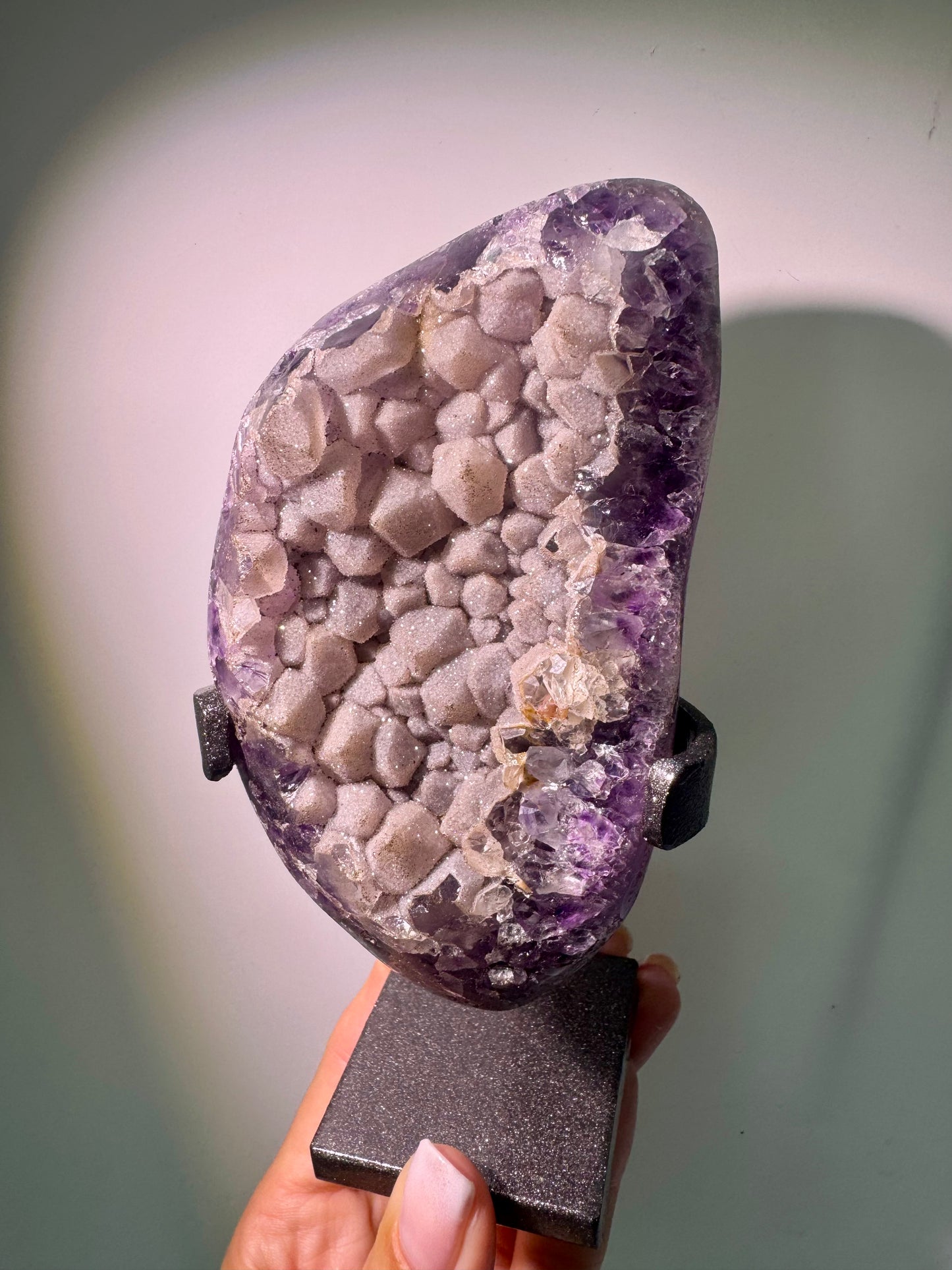 Rainbow Amethyst Freeform Uruguay – Sugar-Kristalle | 14,5 cm