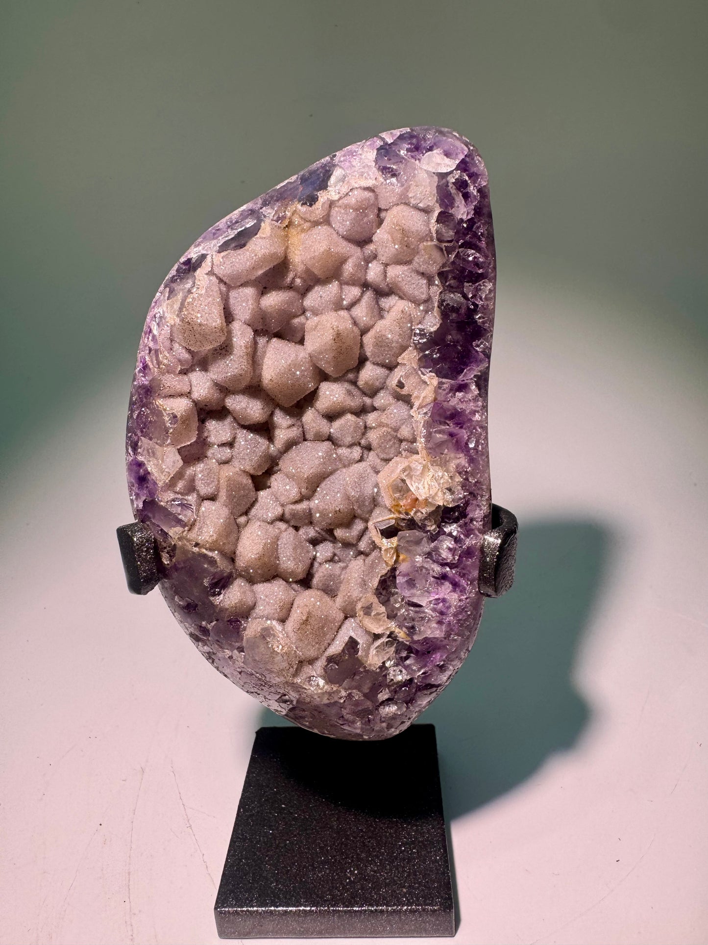 Rainbow Amethyst Freeform Uruguay – Sugar-Kristalle | 14,5 cm