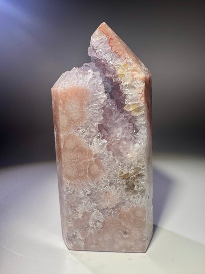 Bezaubernder Pink Amethyst aus Brasilien – 14,5 cm | Extra grosse, rosafarbene Kristalle in seltener Blumenform