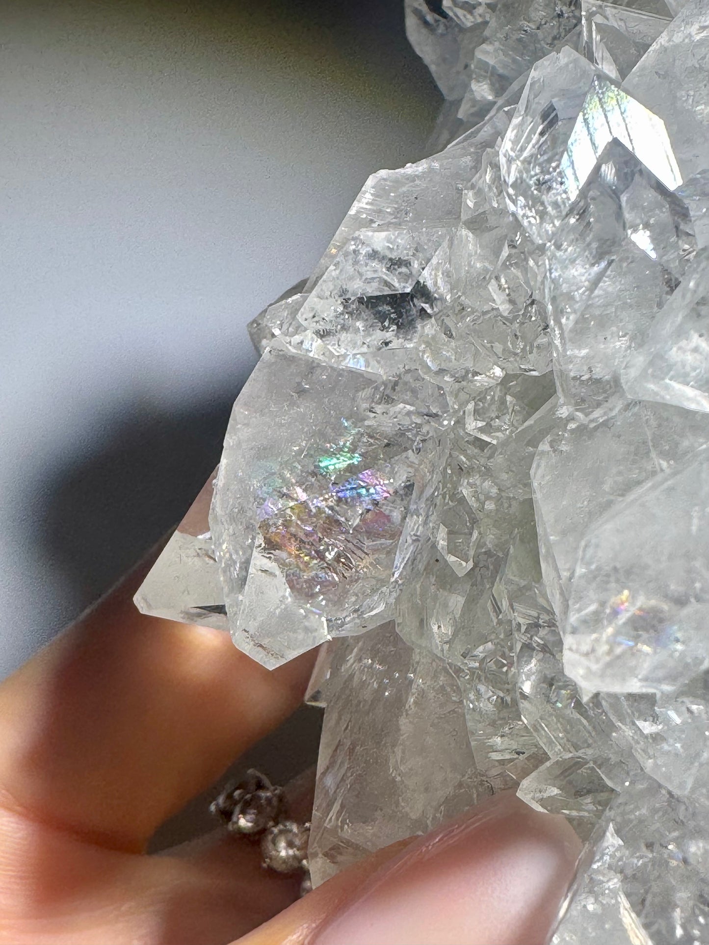 Premium Apophyllit 12,5 cm · 450 g – Perfekte klare Spitzen & altrosa Stilbit