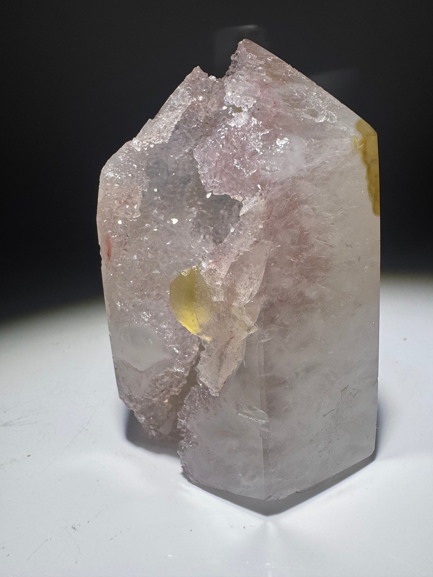 Bezaubernder Rosa Rainbow Amethyst 7.5 cm Uruguay