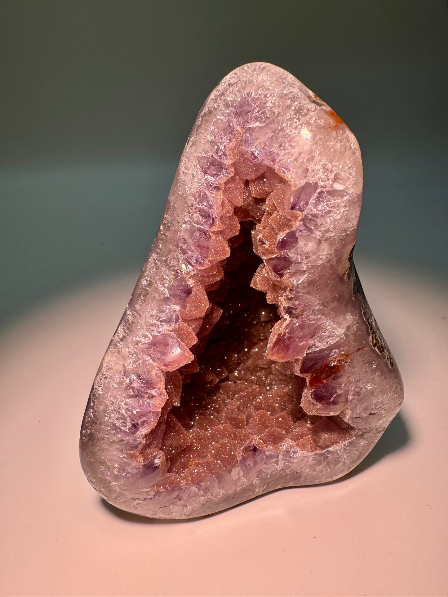 Freiform Amethyst Geode mit Doppelkristallisation I Uruguay – 317 g