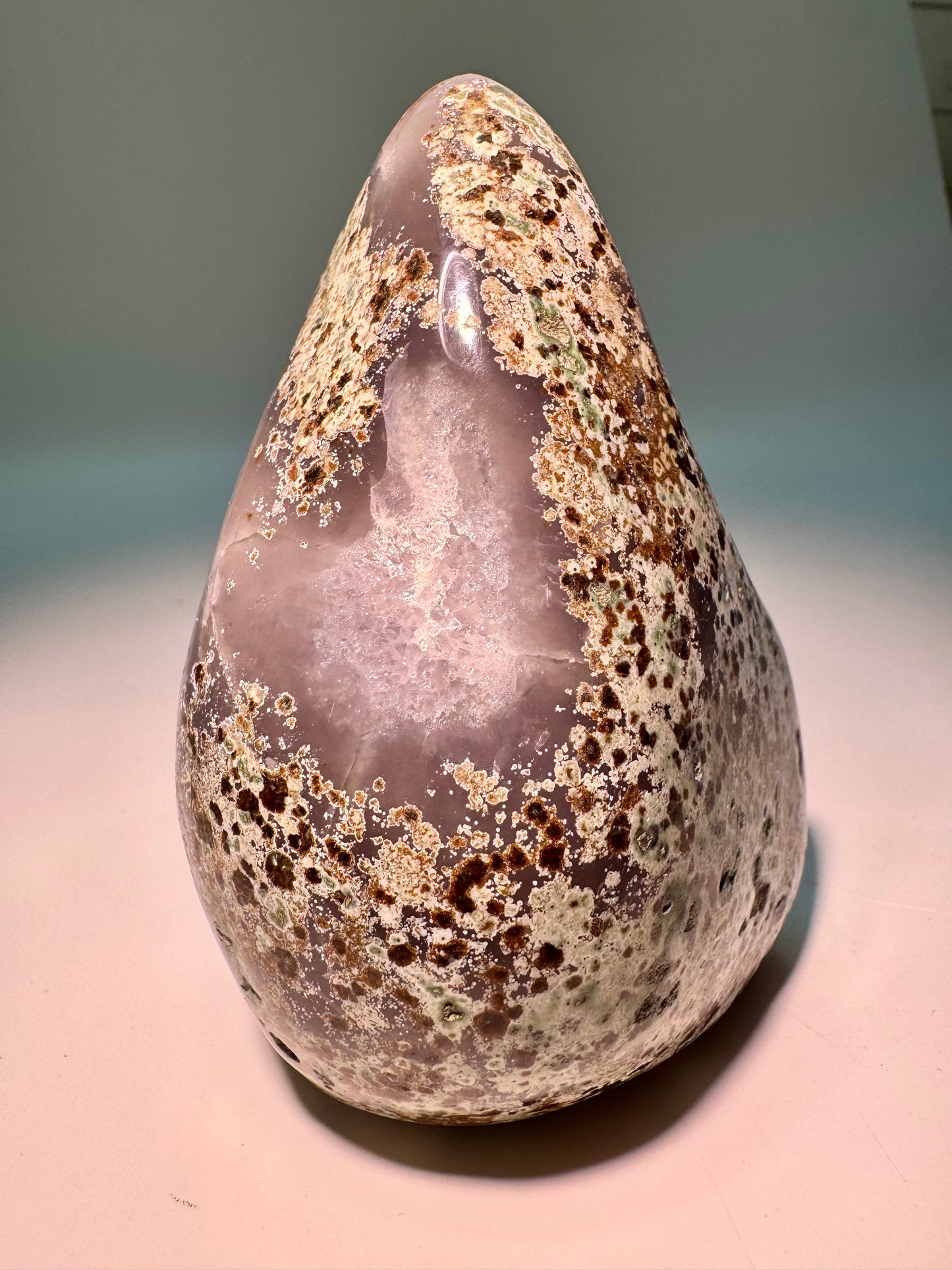 Freiform Amethyst Geode mit Doppelkristallisation I Uruguay – 317 g