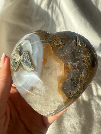 Rosa Amethyst Herz – 8,9 cm, 342 g 💖✨ Rainbow Kristalle aus Uruguay