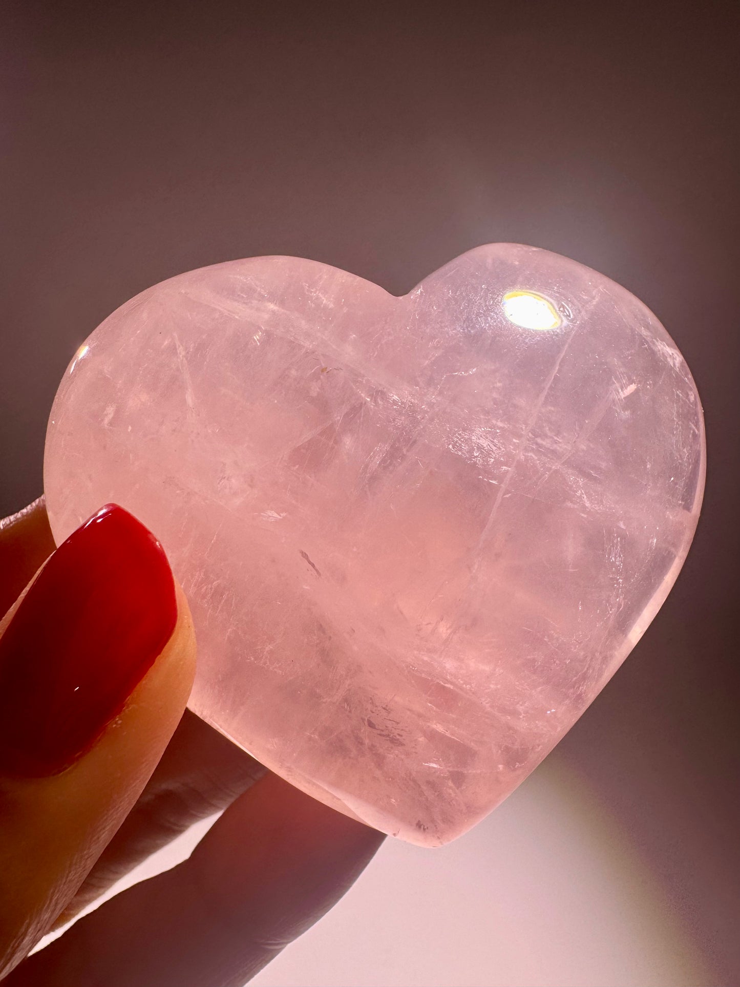 Rosenquarz-Herz 5,8 cm – Glänzend, extra klar & handgeschliffen aus Brasilien