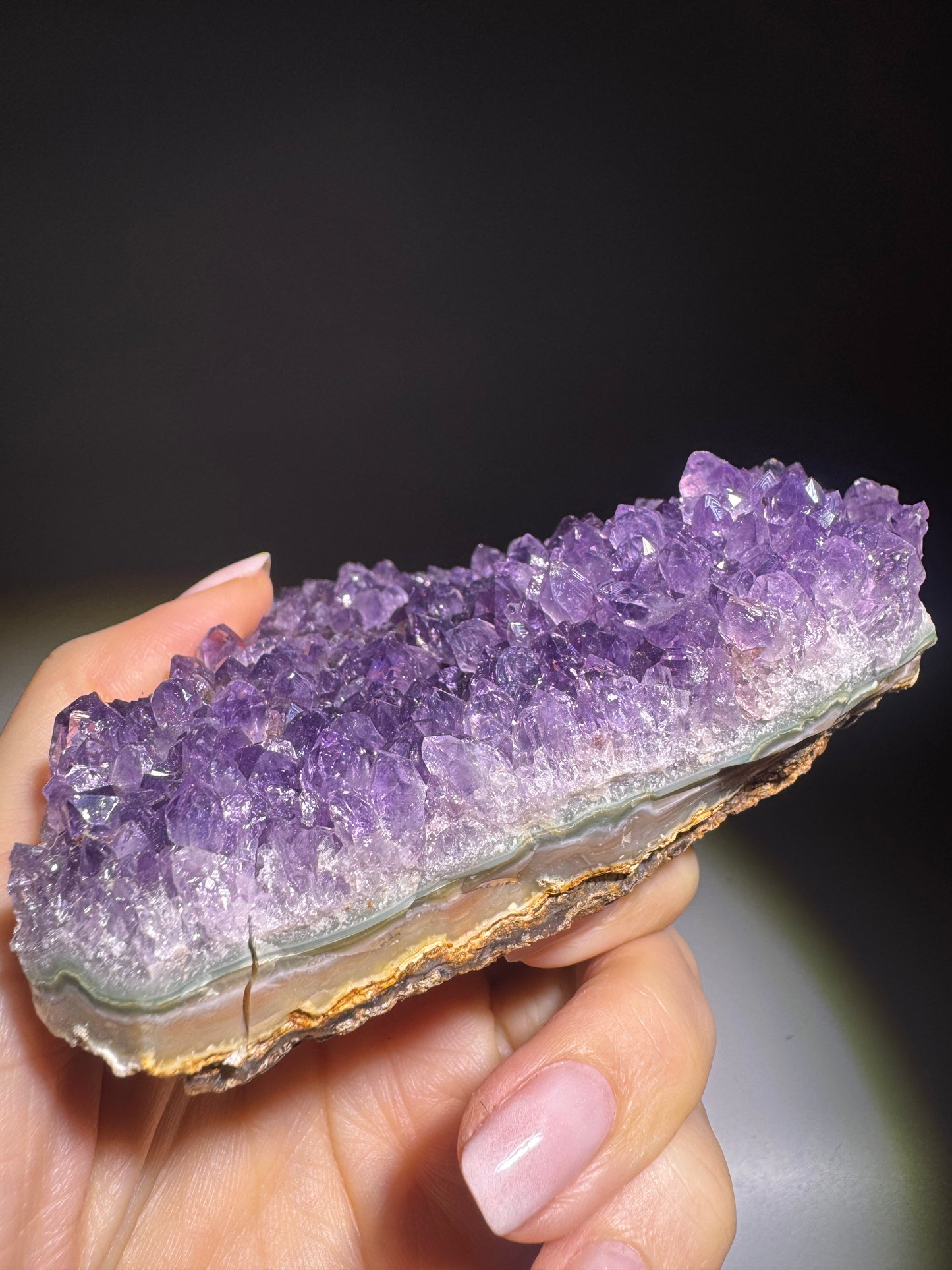 Uruguay Amethyst 10,5 x 8,5 cm – 298 g Naturgewachsene Kristallschönheit
