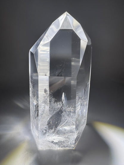 Glasklare Lemurian Bergkristall Spitze aus Bahia – 14 cm · 944 g · Premium Qualität