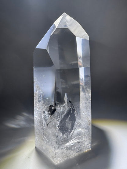 Glasklare Lemurian Bergkristall Spitze aus Bahia – 14 cm · 944 g · Premium Qualität