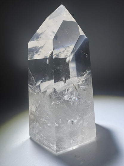 Bergkristall 13 cm · 800 g – Extra klar mit Regenbogen · Brasilien 💎