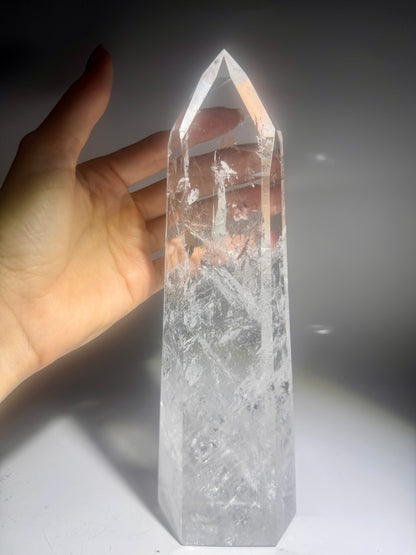 Lemurian Kristallspitze 25 cm · 1.33 kg – Extra klare Premiumqualität · Bahia