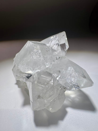 Exklusiver Diamond Apophyllite 6x7 cm – Perfekte Klarheit, strahlender Glanz & seltene Spitzenqualität