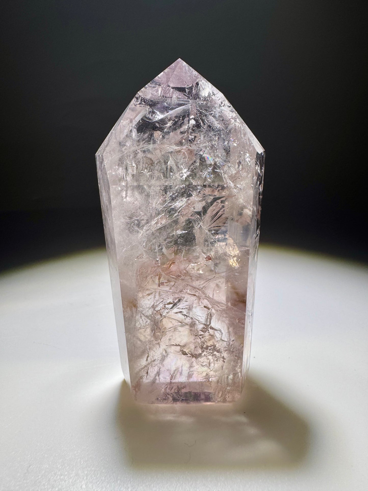 Pointe fantôme d'amétrine fluorescente – 9 cm, 88 g | Qualité musée