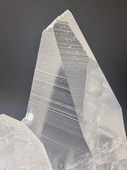 Exklusive Lemurian Kristallstufe aus Brasilien – 13.5 cm, 973 g, naturbelassen, extraklar & hochwertig