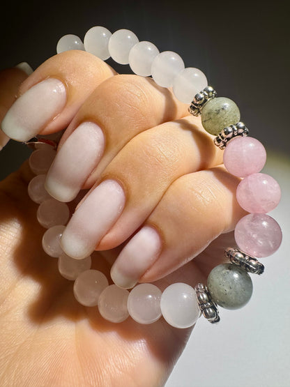 Armband mit Mondstein, Labradorit & Rosenquarz – Kristall Schmuck kaufen
