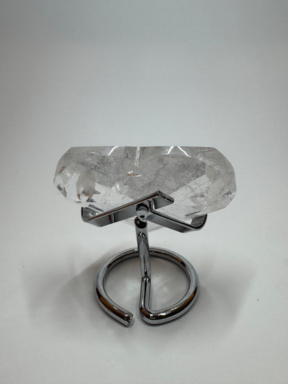 Bezauberndes facettiertes Bergkristall Herz - 7.3cm, 166g