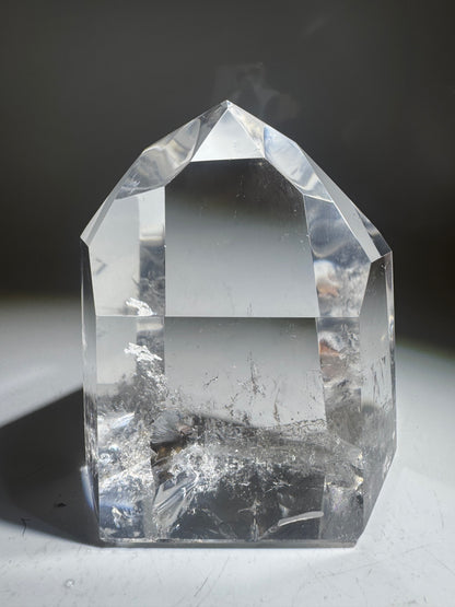 Ultraklare Lemurian Spitze aus Bahia – 9 cm · 498 g 💎