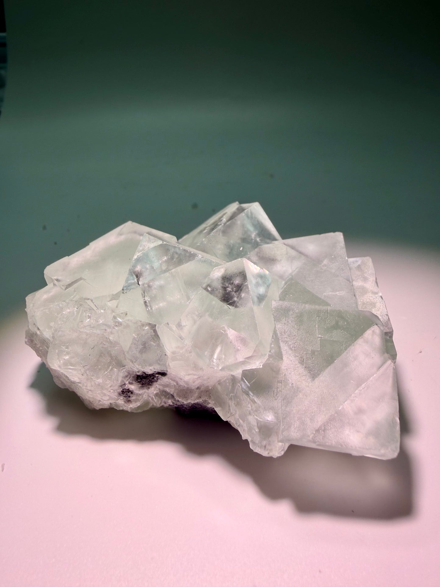 Beautiful 1A Fluorite with Rainbow - 9.4cm, 343g