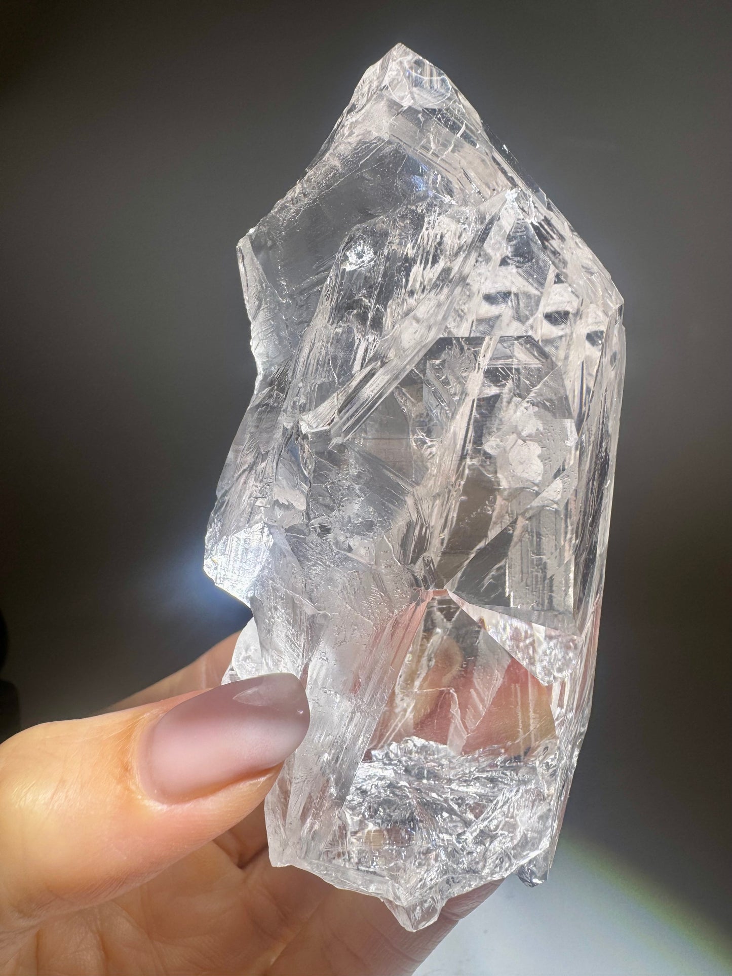 Himalaya Quarzspitze 10.6 cm , 263g – Kristallklarer Edelstein