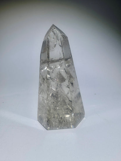 Prasiolith Spitze 5,2 cm – Extra klarer Grüner Amethyst aus Brasilien mit Regenbogen