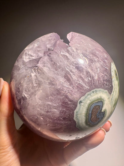 Exklusive Amethyst Kugel - 11cm, 1.97kg