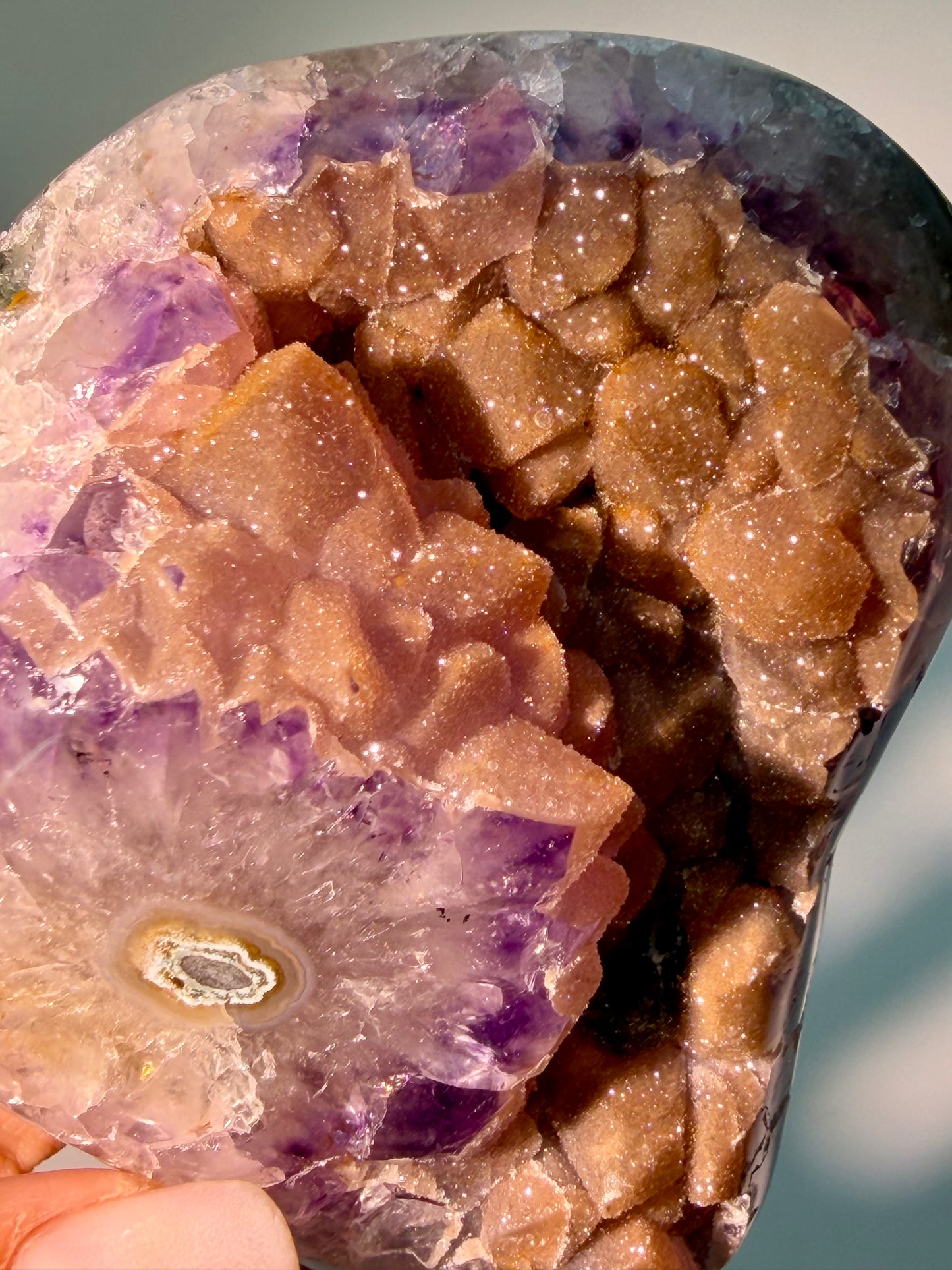 Amethyst Freeform mit Stalaktit & Sugar Coating –  9 cm | 389 g | Uruguay