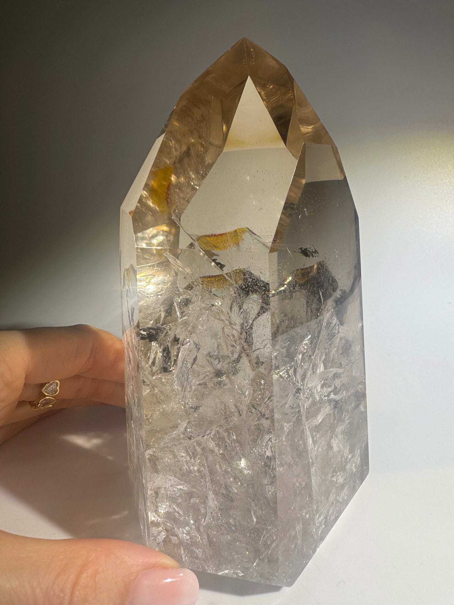 Rauchquarz Lemurian-Spitze mit Phantomen & Regenbogen – 14,5 cm AAA Qualität aus Brasilien