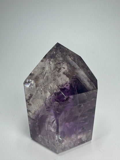 Pointe d'améthyste fantôme avec arc-en-ciel - 6 cm, 131 g