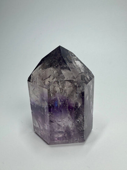 Pointe d'améthyste fantôme avec arc-en-ciel - 6 cm, 131 g