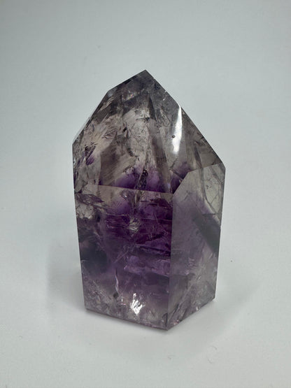 Pointe d'améthyste fantôme avec arc-en-ciel - 6 cm, 131 g