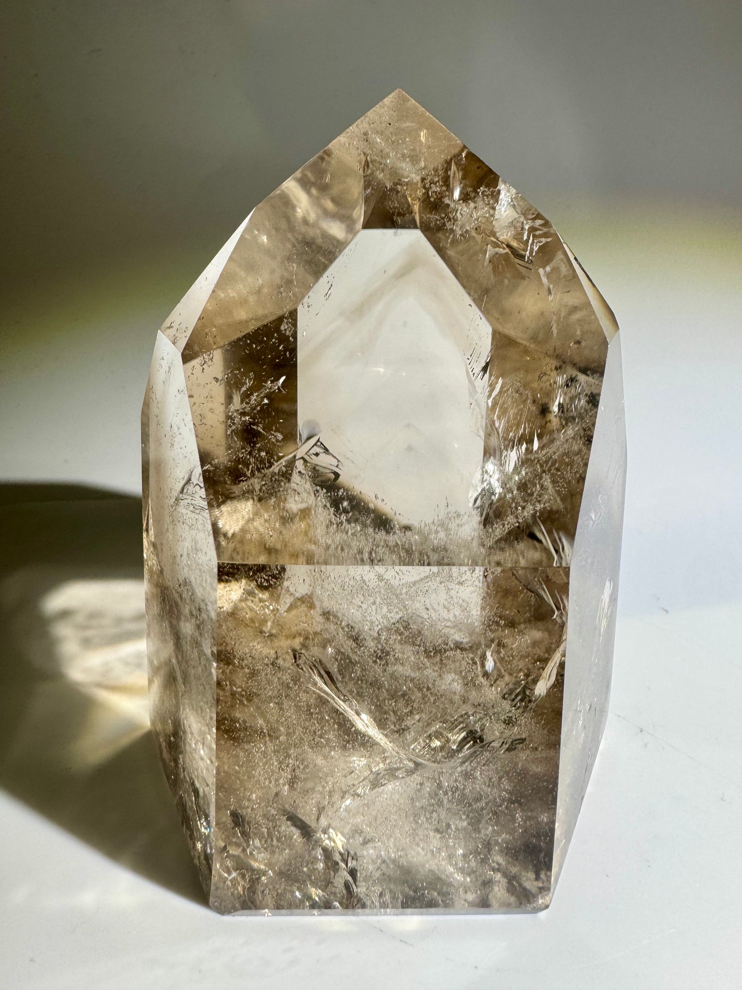 Rauchquarz Lemurian-Spitze mit Phantomen – 10.5 cm AAA Qualität aus Brasilien