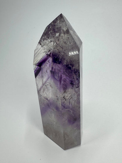 Pointe d'améthyste fantôme avec arc-en-ciel - 10 cm, 223 g