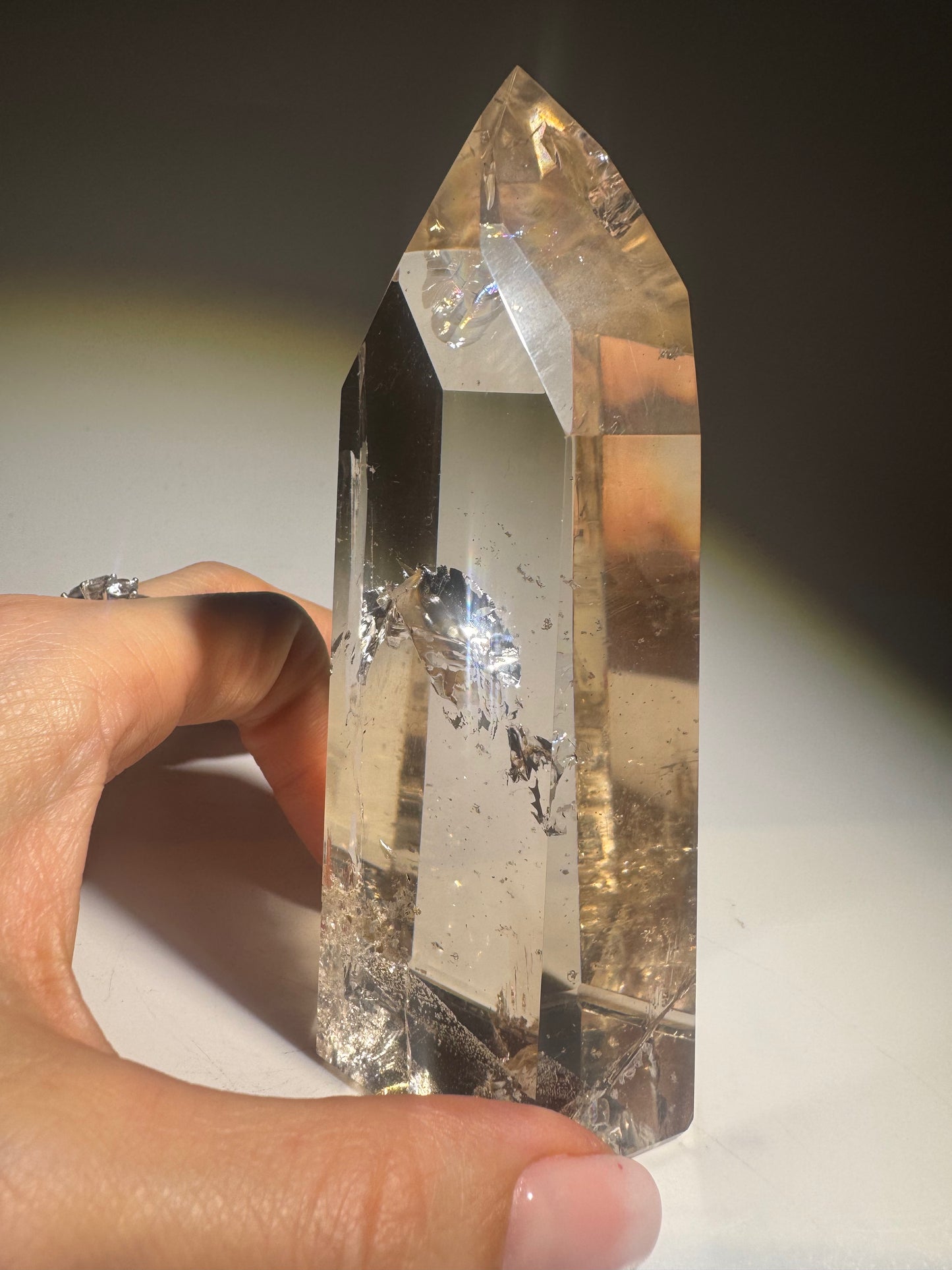 Lemurian Rauchquarz Kristallspitze mit Regenbogen – 11.5 cm, 354 g