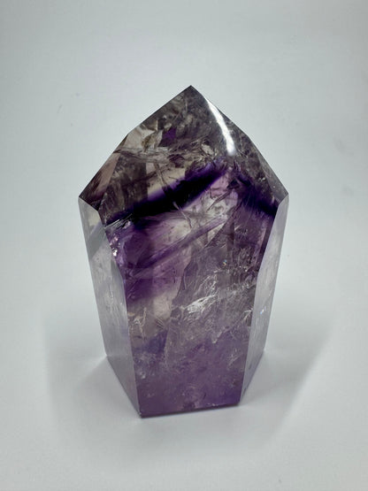 Pointe d'améthyste fantôme avec arc-en-ciel - 8 cm, 312 g