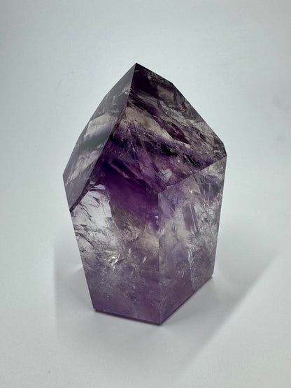 Pointe d'améthyste fantôme avec arc-en-ciel - 8 cm, 312 g