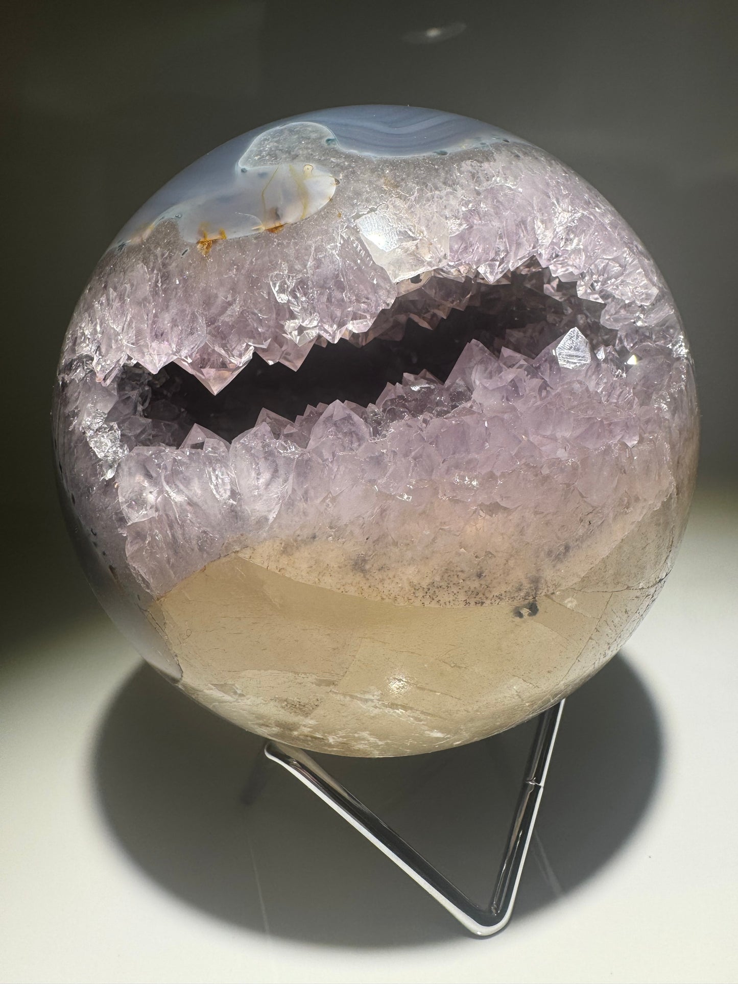 Exklusive Amethyst Kugel Brasilien 11 cm – 1.96 kg | Doppelseitige Kristallöffnung 💜✨