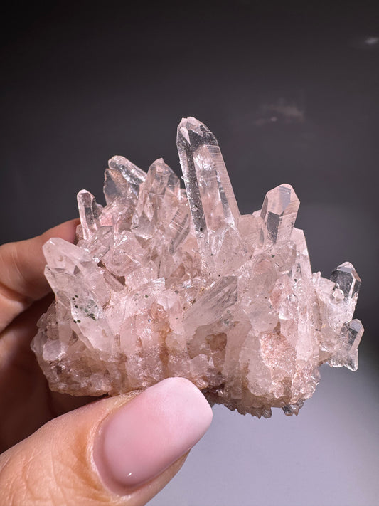 Pink Lemurian Cluster 4.5x5x6 cm – Seltene Spitzen aus Kolumbien 💖