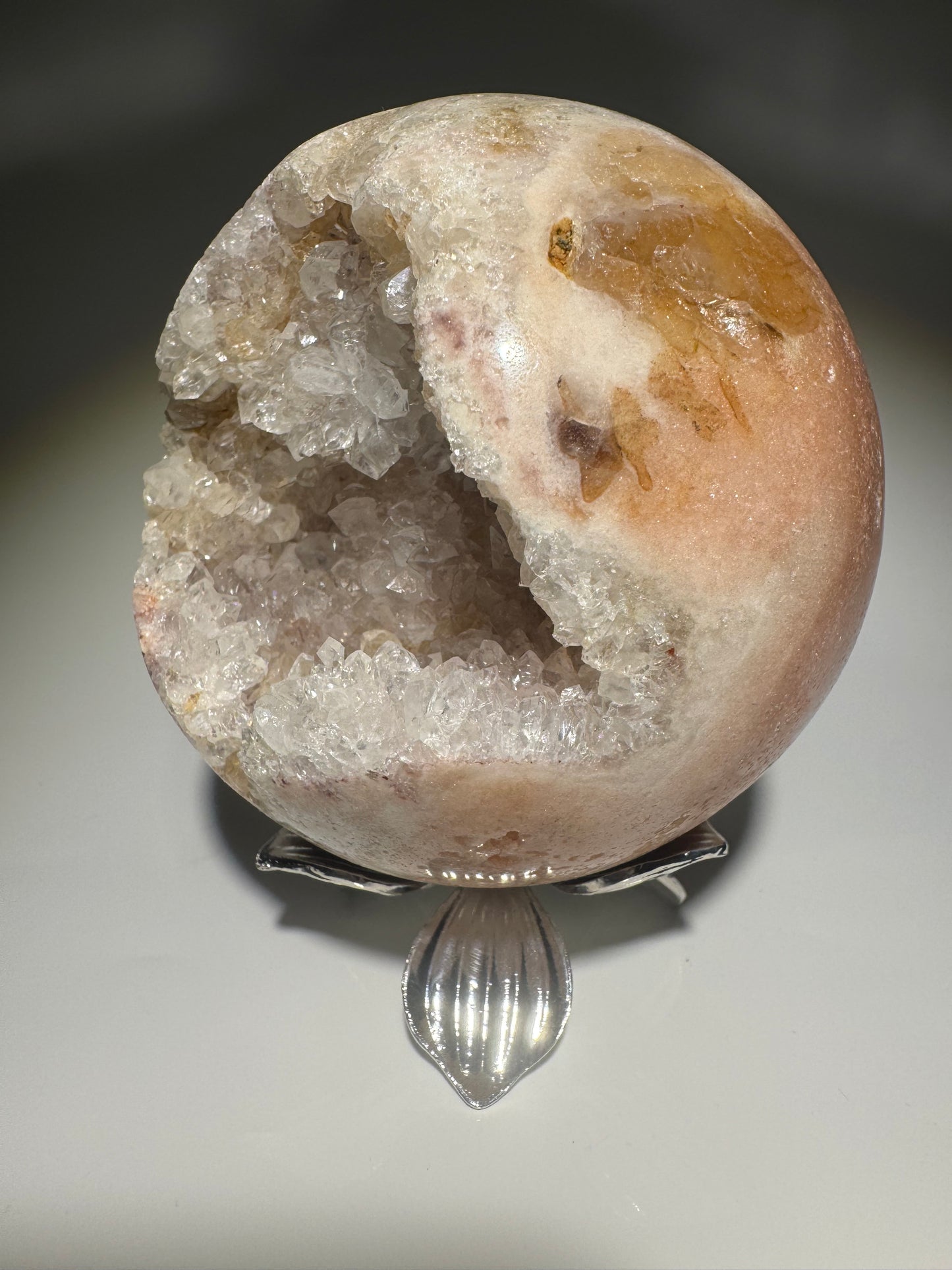 Pink Amethyst Kugel 9.5 cm – 1.36 kg | Seltene rosa Kristallkugel 💕✨
