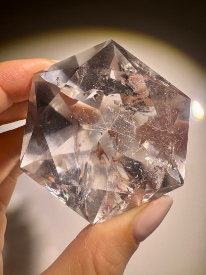 Ultraklarer Bergkristall facettiert – 6,2 cm & 163 g mit Diamantschliff Brasilien