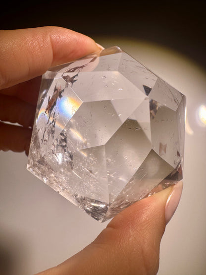 Ultraklarer Bergkristall facettiert – 6,2 cm & 163 g mit Diamantschliff Brasilien