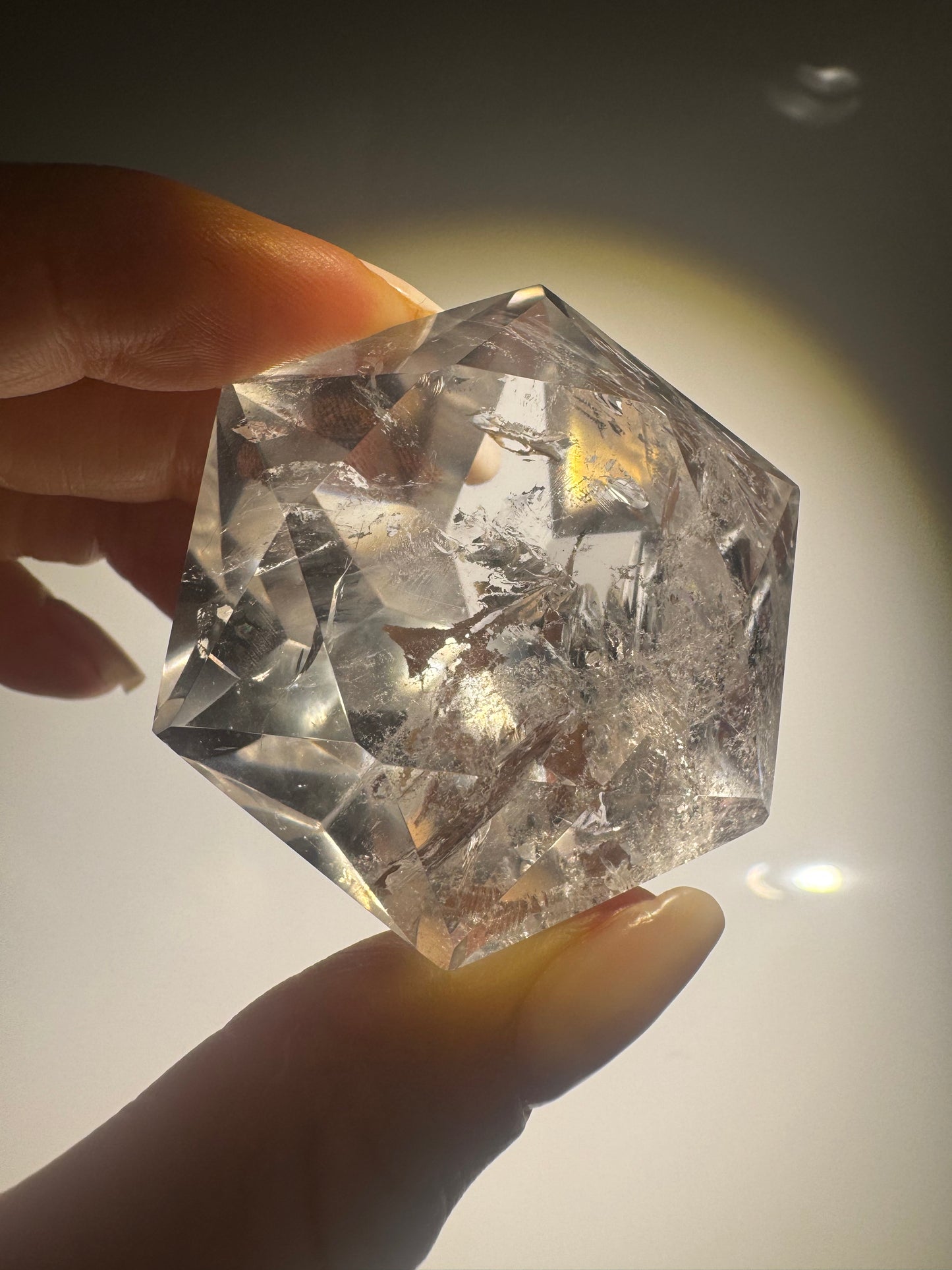 Bergkristall facettiert – 4,7 cm, 77 g mit Regenbogen | Edelstein aus Brasilien