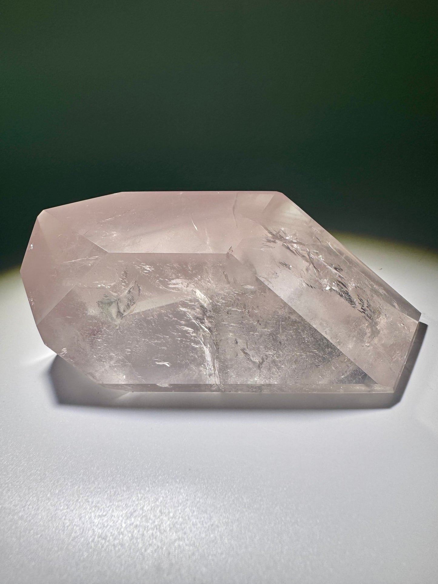 Pink-Lithium Kristall – 392g | Extra klar mit Regenbogen – Herzenergie & Heilstein aus Brasilien