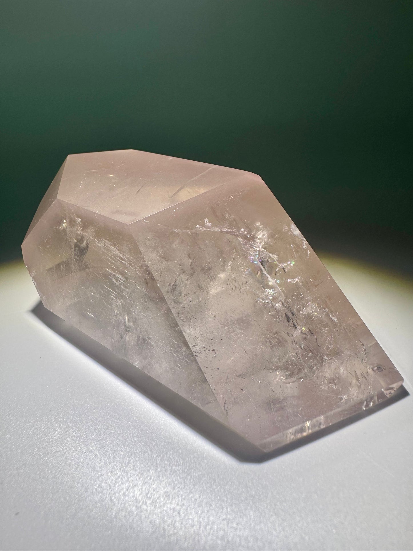 Pink-Lithium Kristall – 392g | Extra klar mit Regenbogen – Herzenergie & Heilstein aus Brasilien