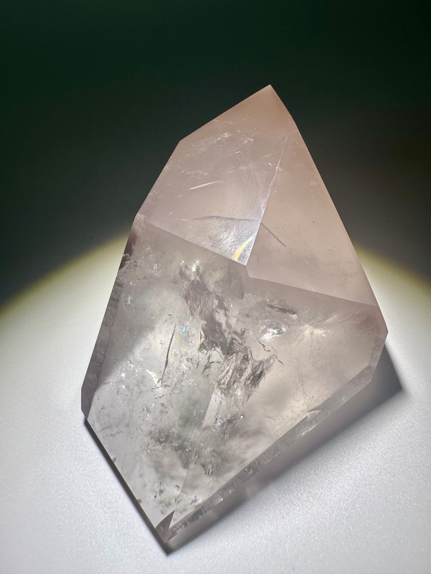 Pink-Lithium Kristall – 392g | Extra klar mit Regenbogen – Herzenergie & Heilstein aus Brasilien
