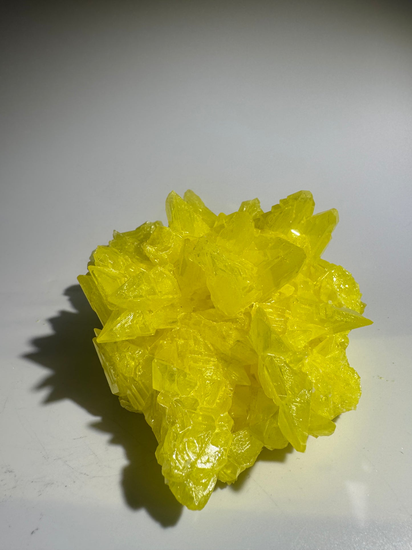 Schwefelkristall – Symbol für Energie, Vitalität und Schutz ca. 10 cm, 312 g