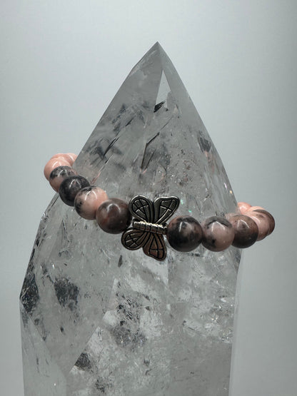 Bezauberndes Rhodonit Armband mit Butterfly - 17cm