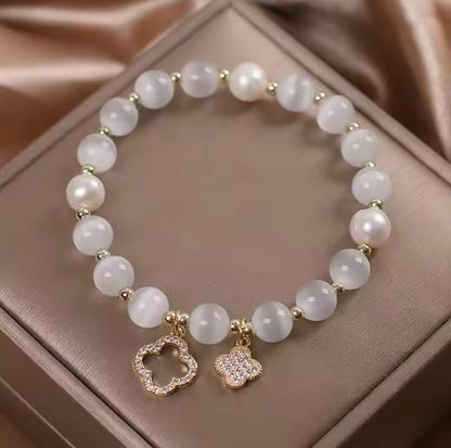 Bezauberndes Selenit Armband mit Süsswasserperlen - 17cm