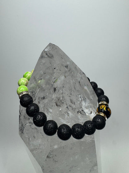 Lavastein-Armband mit Argonit & Chakra-Symbolperle ca. 18cm