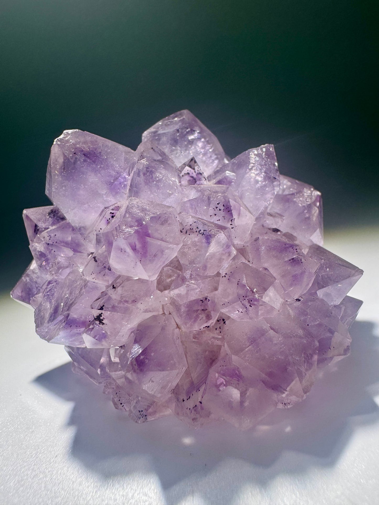 Amethystblume 5 cm mit Phantomen – Stalaktit Unikat aus Uruguay | Perfekte Spitzen