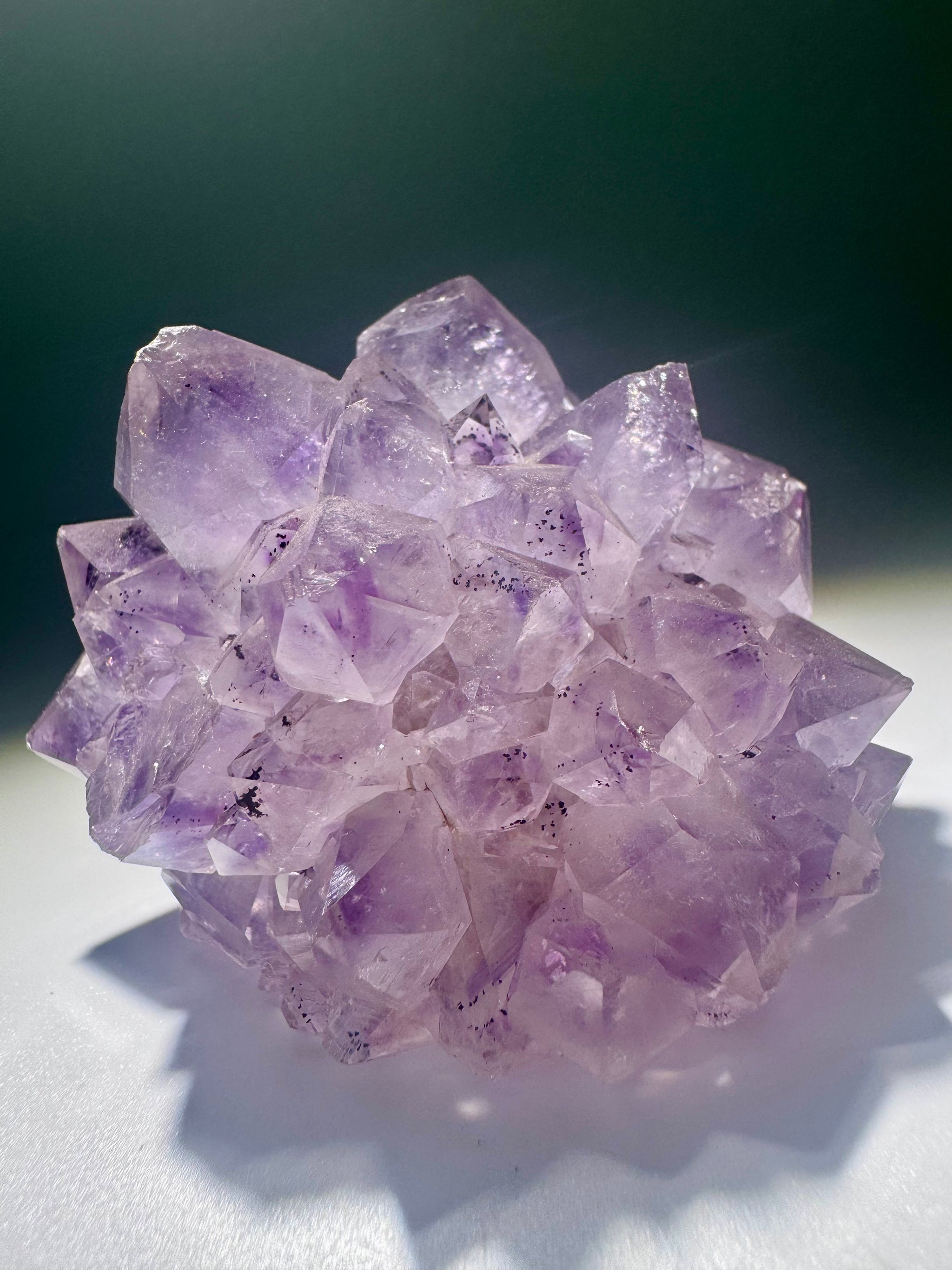 Amethystblume 5 cm mit Phantomen – Stalaktit Unikat aus Uruguay | Perfekte Spitzen