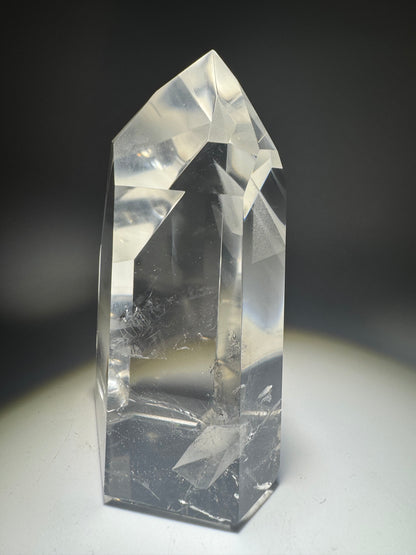 Traumhafte komplett klare Phantom-Quarz-Spitze 💎 - 8.5cm, 236g